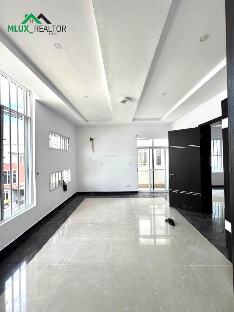 Well Maintained 4 Bedroom Terrace Duplex, Osapa, Lekki, Lagos, Terraced Duplex for Rent