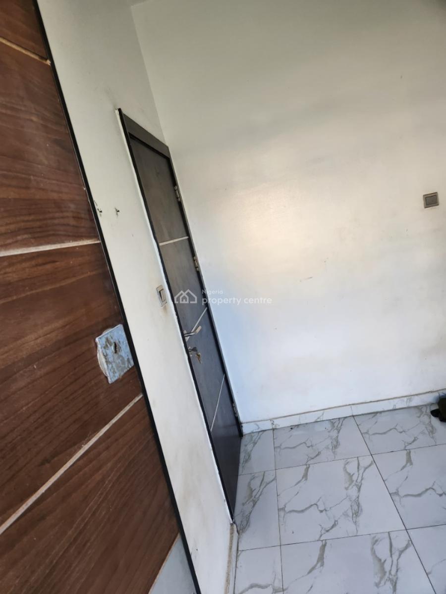 Spacious Self Contained Bq, Lekki Gardens By Dkk, Sangotedo, Ajah, Lagos, Self Contain (single Rooms) for Rent