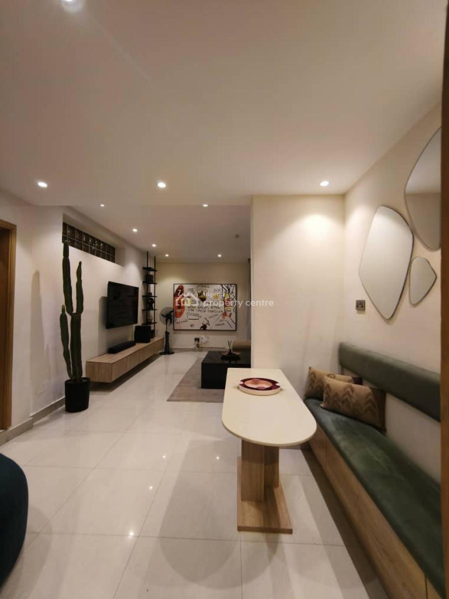 Executive Beautifully Furnished Serviced 1 Bedroom Apartment., Lekki Phase 1, Lekki, Lagos, Mini Flat (room and Parlour) for Rent
