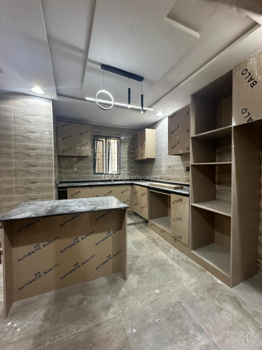 Fully Serviced in Premium Environment, Lekki Phase 1, Lekki, Lagos, Flat / Apartment for Rent