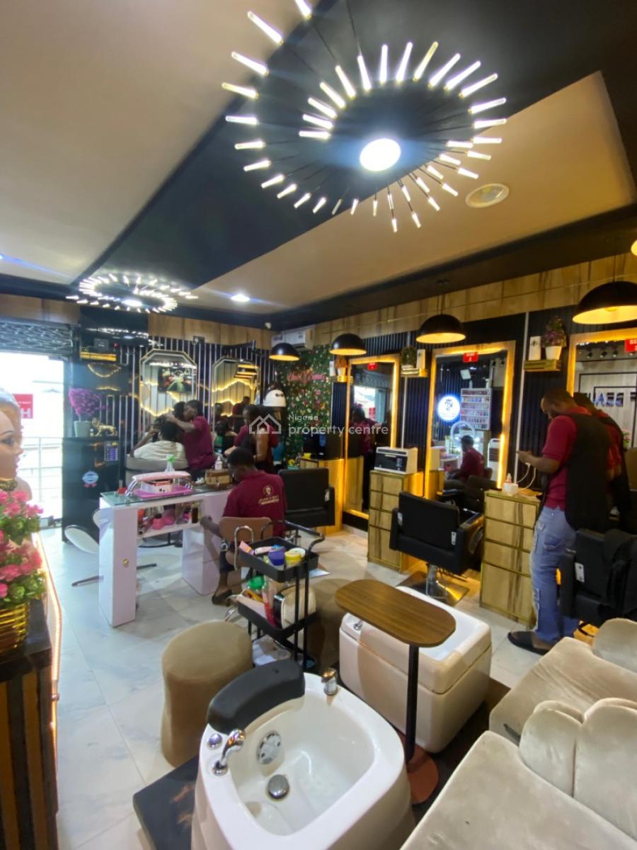 Fully Equipped and Functioning Salon, Off Badore Road,, Ajah, Lagos, Shop for Sale