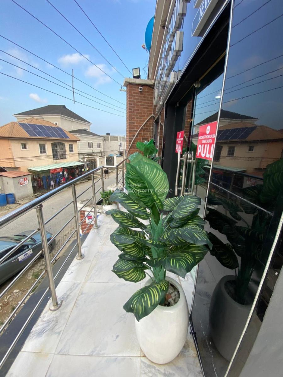 Fully Equipped and Functioning Salon, Off Badore Road,, Ajah, Lagos, Shop for Sale