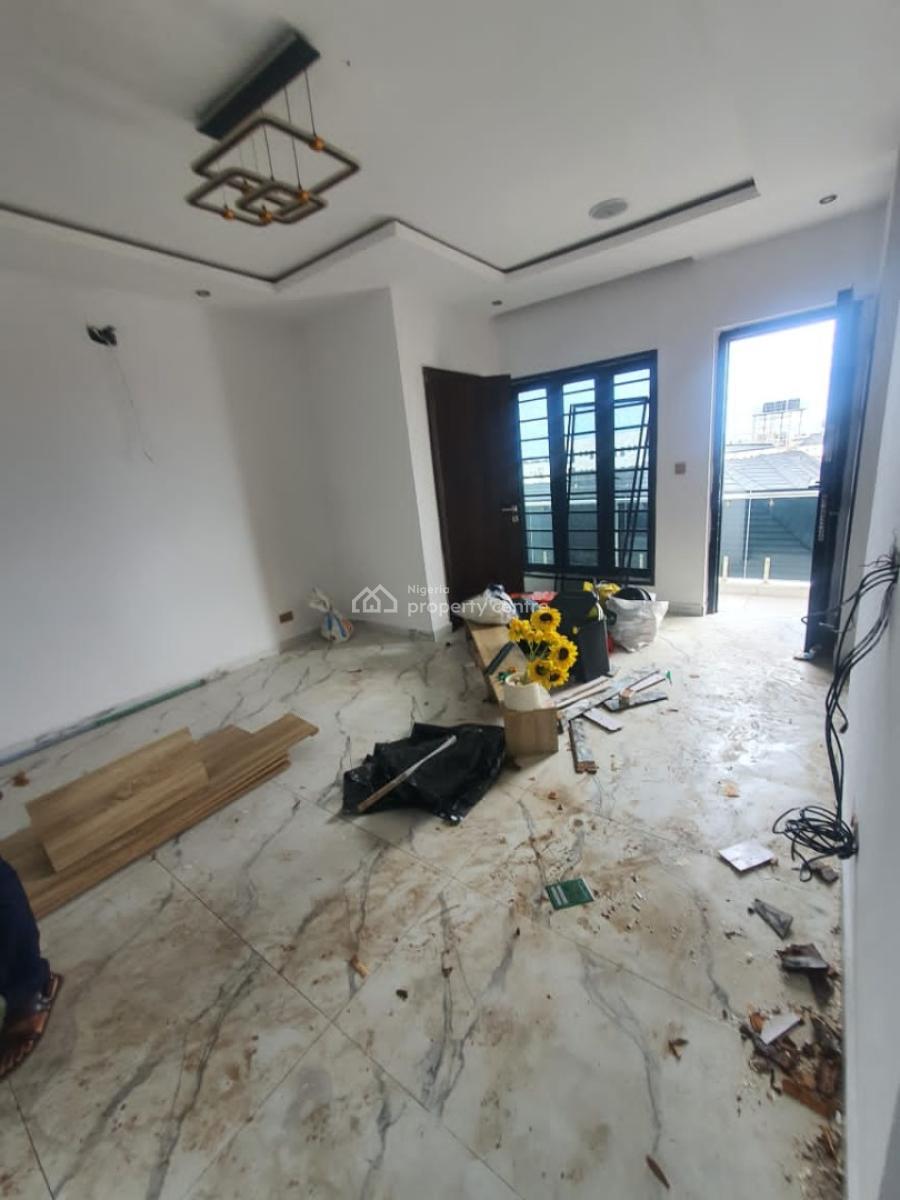 Massive Standard 2 Bedroom Apartment., Ologolo, Lekki, Lagos, Flat / Apartment for Rent