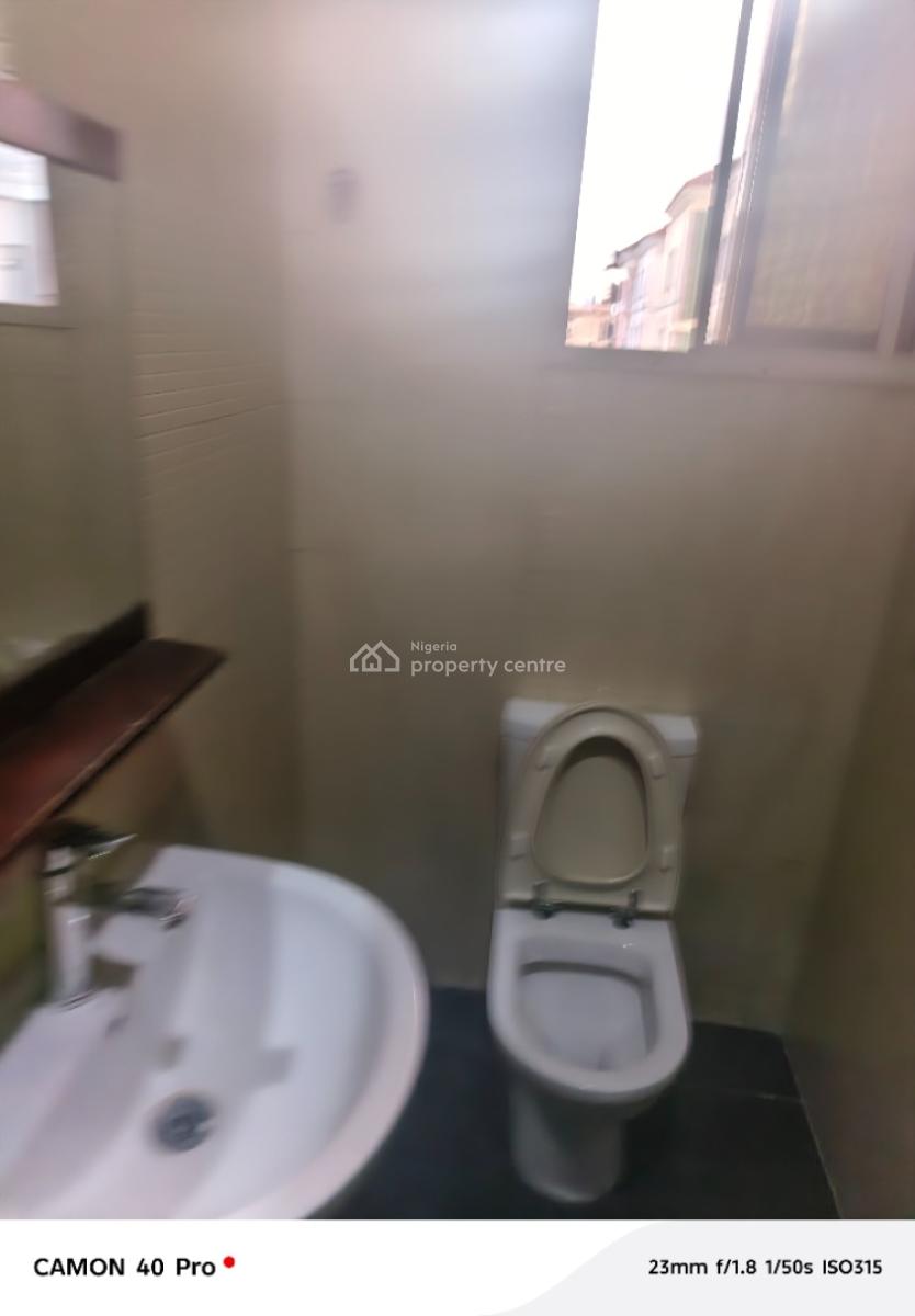 3 Bedroom Apartment  with a Bq, Oniru Estate, Victoria Island (vi), Lagos, Flat / Apartment for Rent