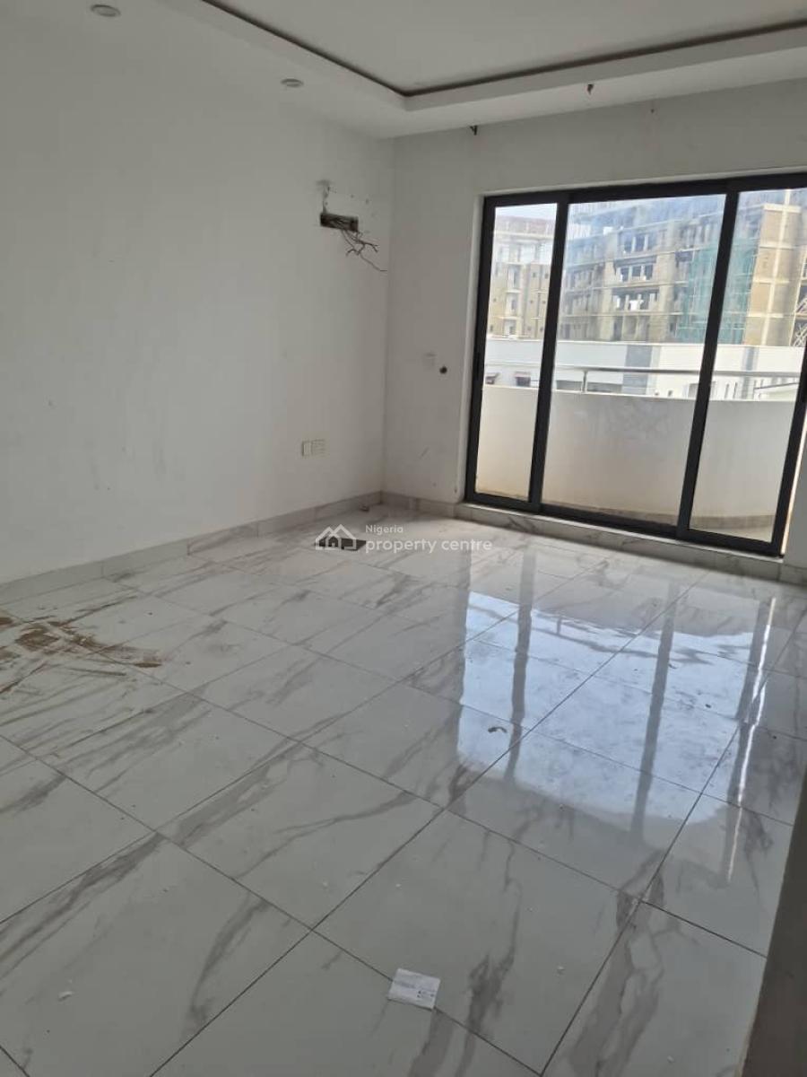 2 Bedroom Apartment, Periwinkle Estate, Lekki Phase 1, Lekki, Lagos, Flat / Apartment for Rent