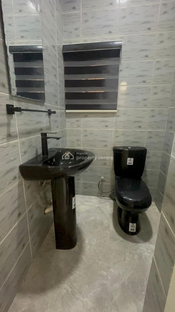 2 Bedroom Apartment, Serene Environment, Maitama District, Abuja, House for Rent