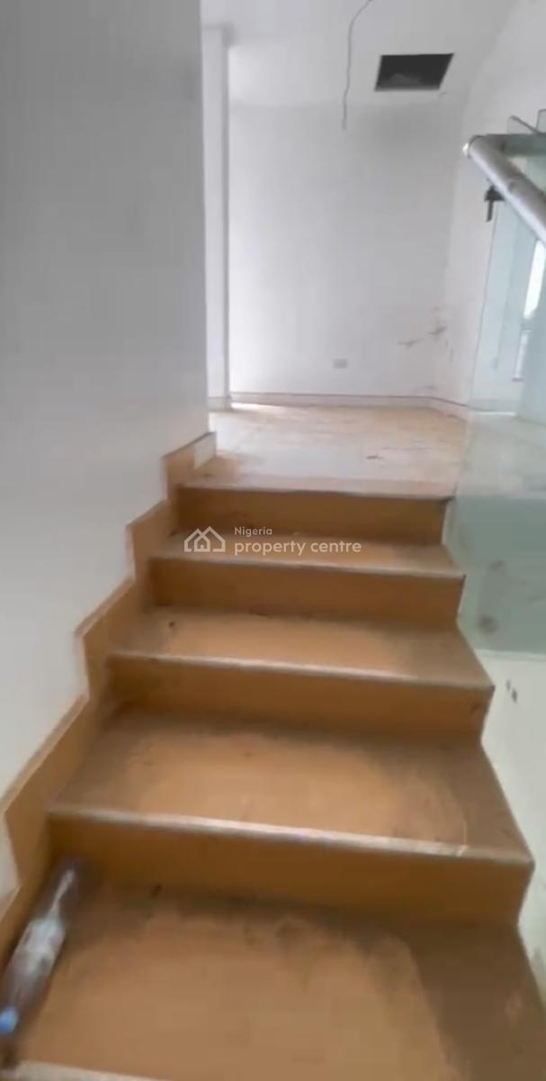 Very Strategic Office/shop Space in a Newly Built Mall, Garki, Garki, Abuja, Office Space for Rent