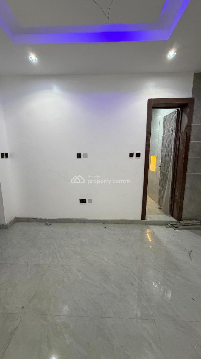 Newly Built 2-bedroom Apartment, Surulere, Itire-ikate, Surulere, Lagos, Flat / Apartment for Sale