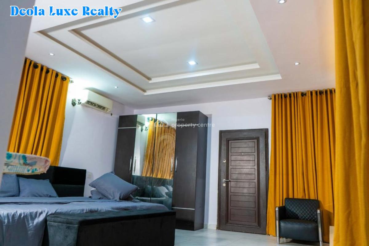 an Executive Luxury 3-bedroom with Bq  Old Ikoyi, Old Ikoyi, Ikoyi, Lagos, Flat / Apartment for Rent