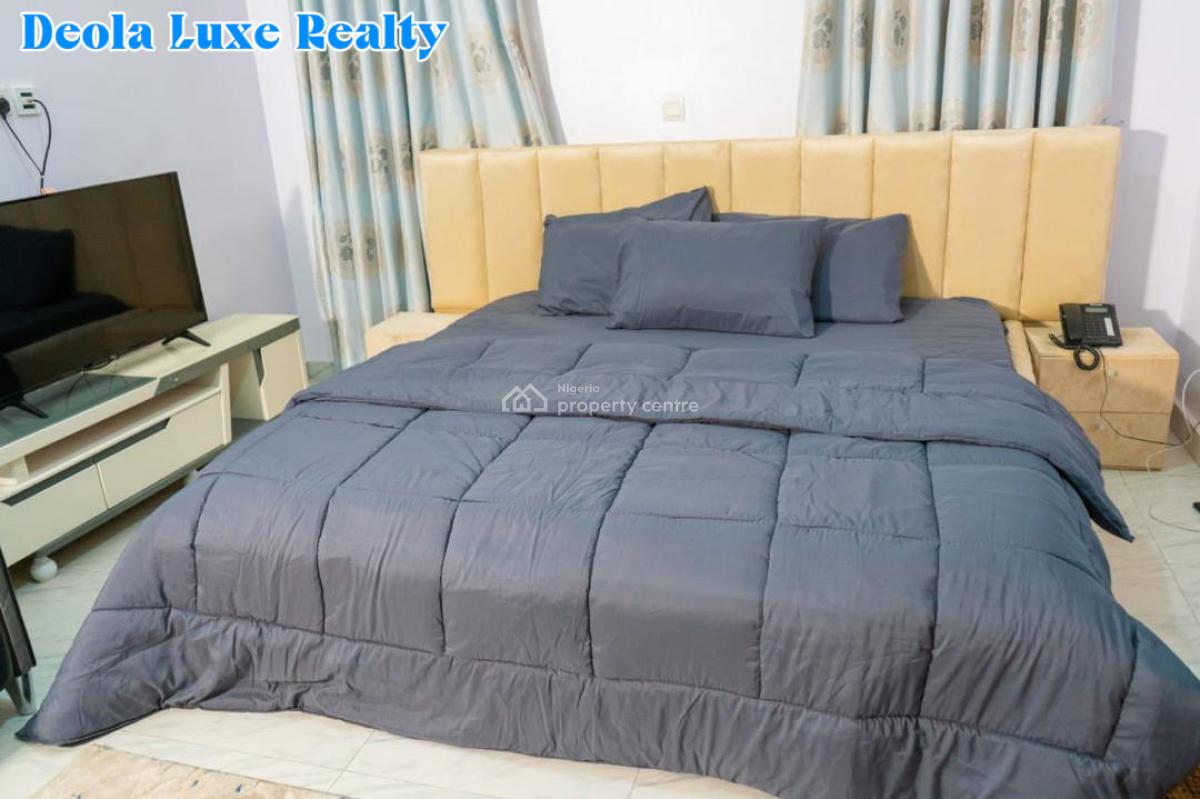 an Executive Luxury 3-bedroom with Bq  Old Ikoyi, Old Ikoyi, Ikoyi, Lagos, Flat / Apartment for Rent