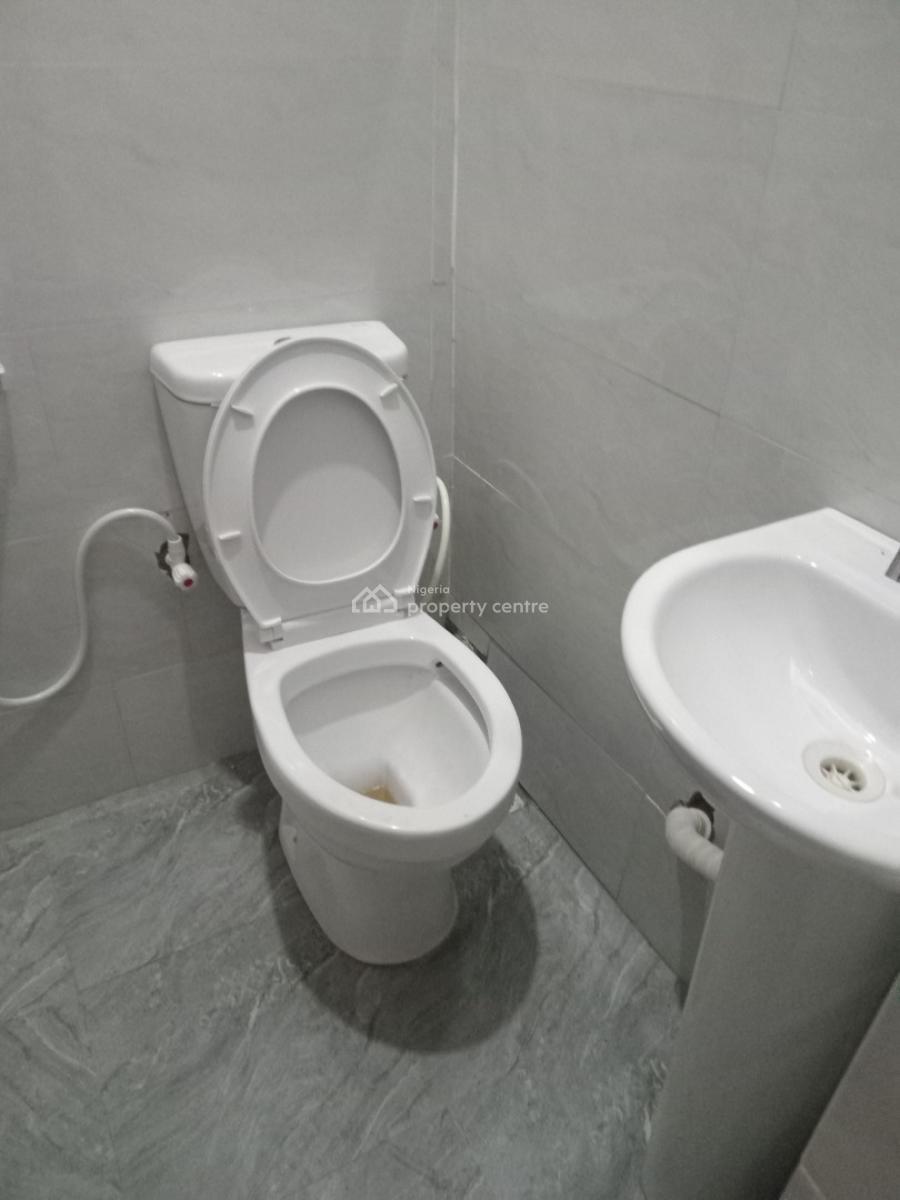 Dallas Texas Mini Flat, Costain By Iponri Surulere Lagos, Costain, Yaba, Lagos, Mini Flat (room and Parlour) for Rent