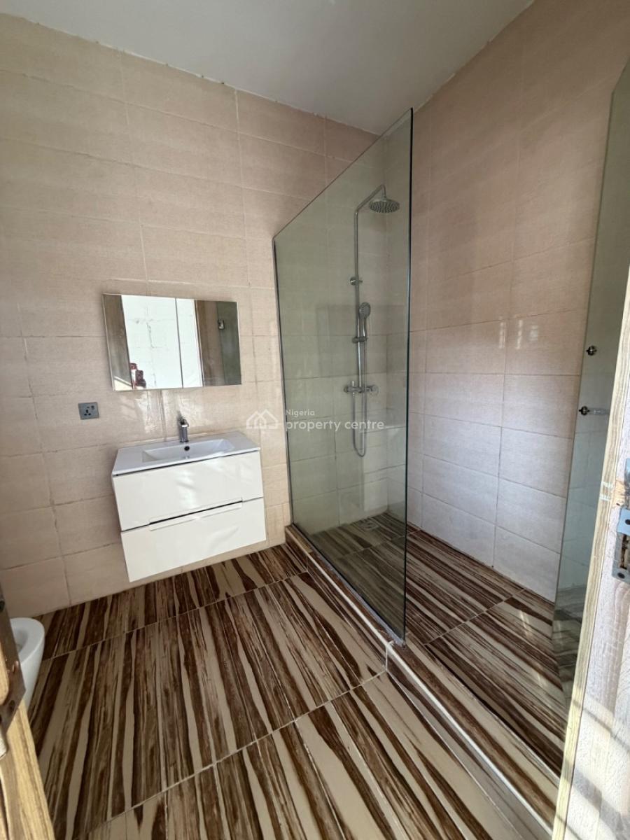 a Luxury Master Room Shared Apartment, Ikota Villa Estate Fully Serviced, Ikota, Lekki, Lagos, House for Rent