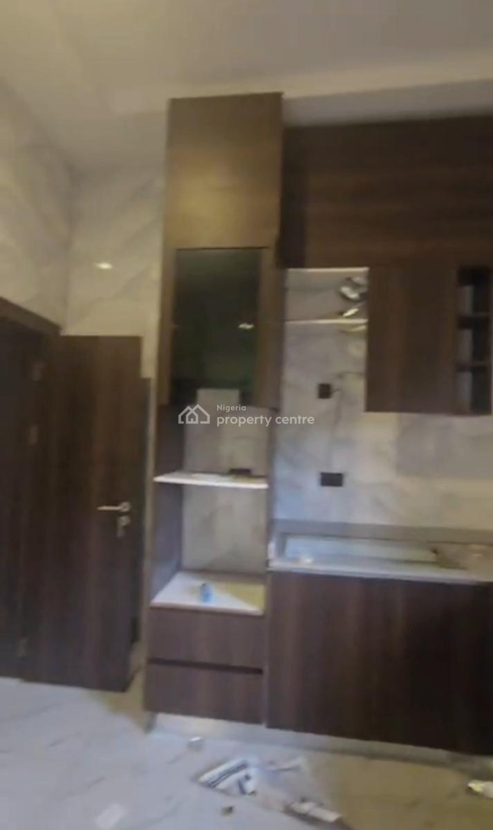 Standard, Spacious 2 Bedroom Apartment, Wuye, Abuja, Flat / Apartment for Rent