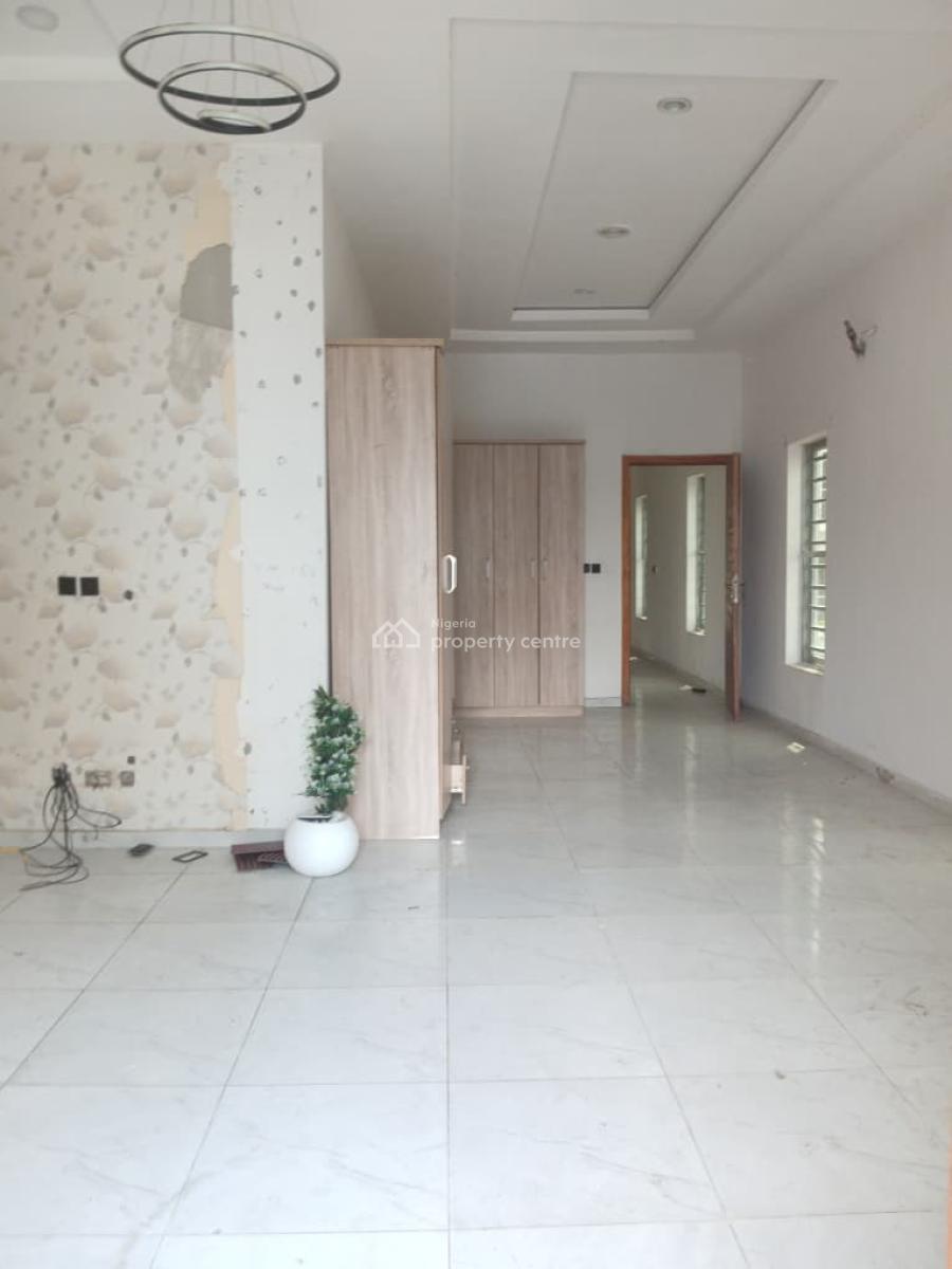 5 Bedrooms Fully Detached Duplex with 2 Rooms Spacius Bq and Inverter, Ologolo, Lekki, Lagos, Detached Duplex for Rent