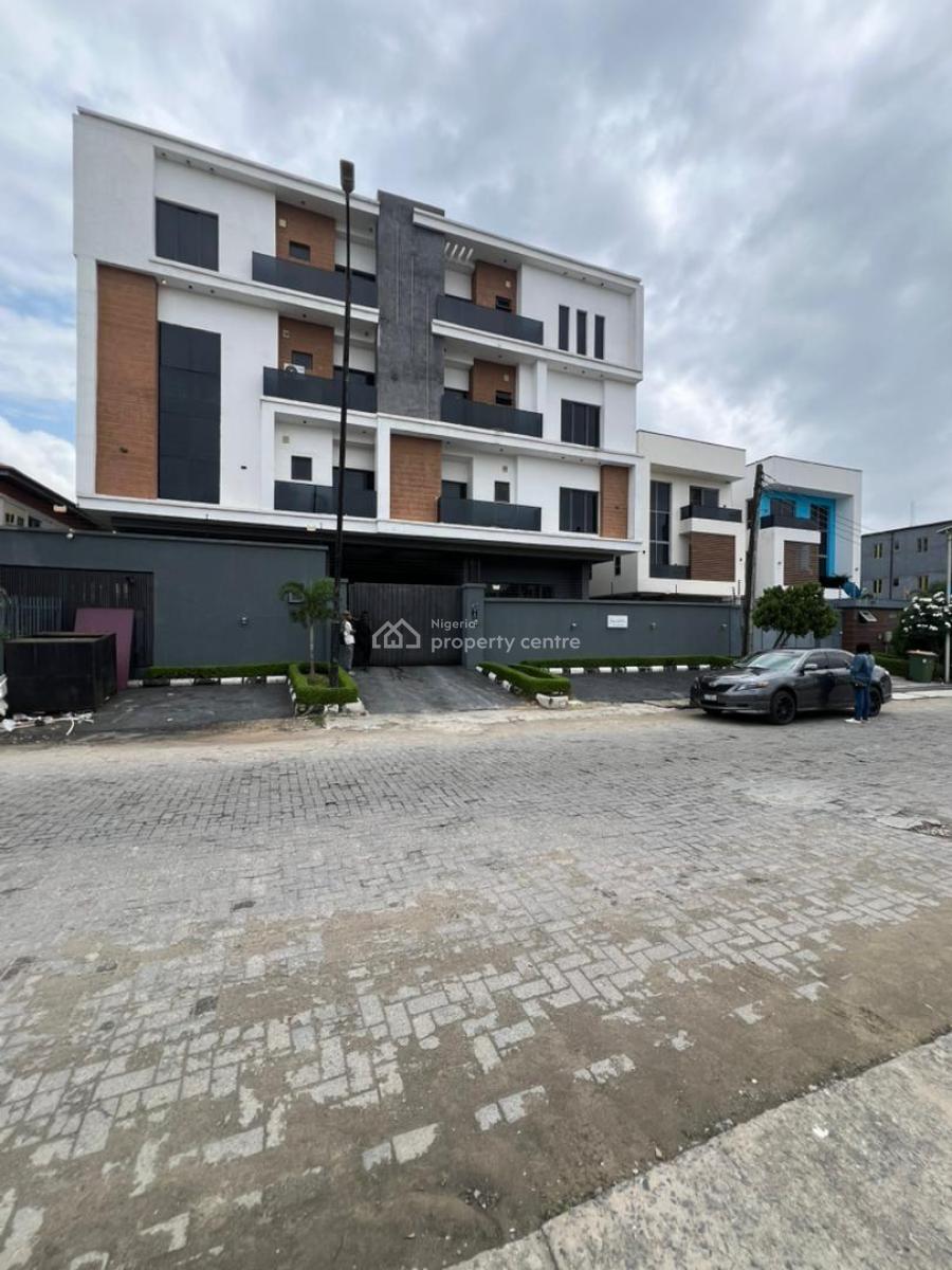Luxuriously Built 2 Bedroom Apartment, Lekki Phase 1, Lekki, Lagos, Flat / Apartment for Sale