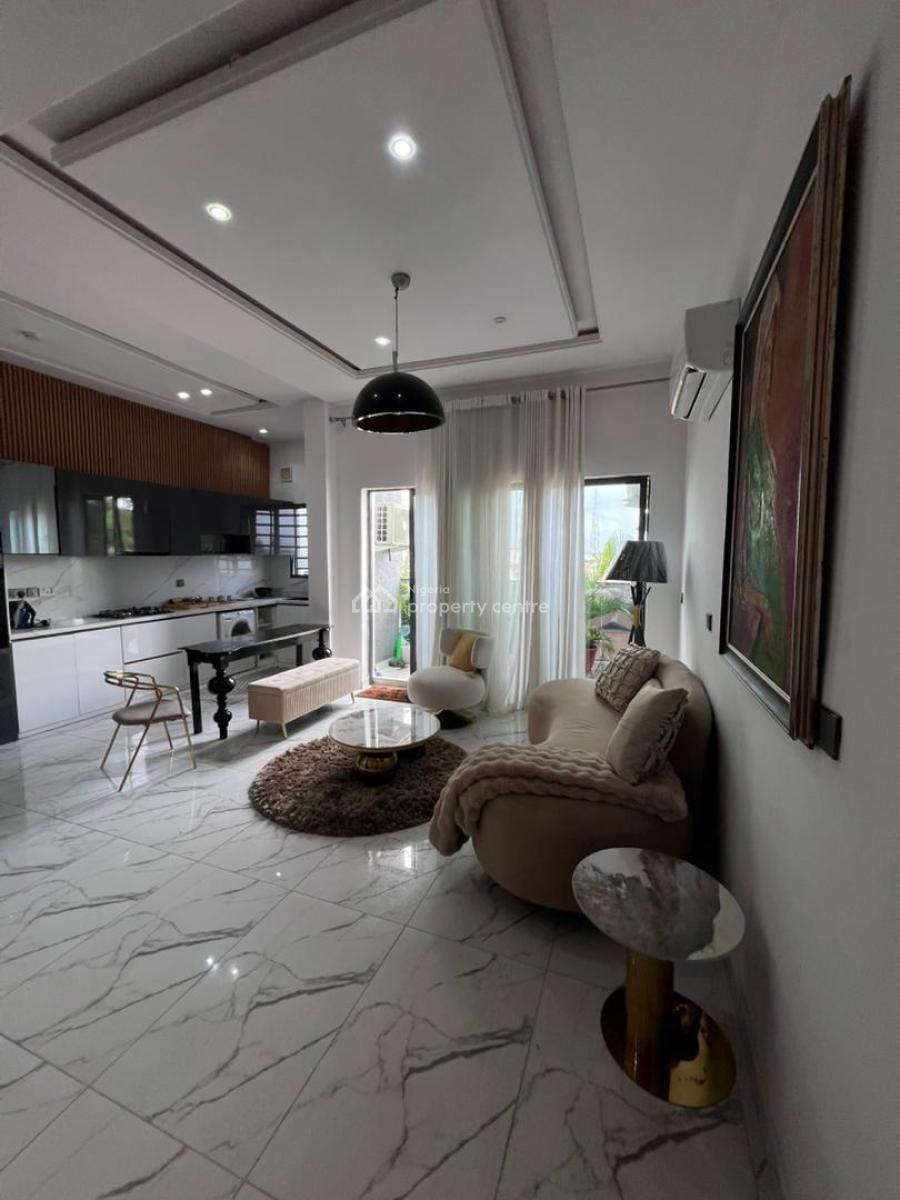 Luxuriously Built 2 Bedroom Apartment, Lekki Phase 1, Lekki, Lagos, Flat / Apartment for Sale