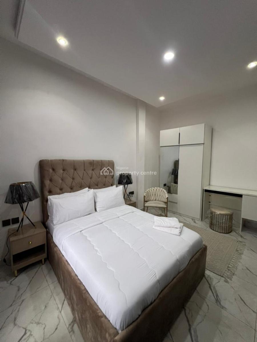 Luxuriously Built 2 Bedroom Apartment, Lekki Phase 1, Lekki, Lagos, Flat / Apartment for Sale