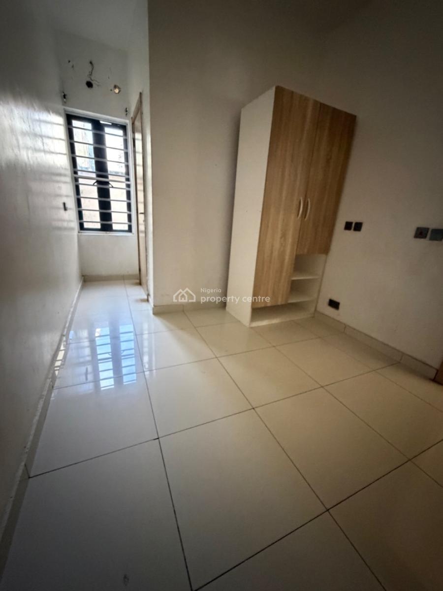 Massive Master Room Shared Apartment, Ikota Villa, Ikota, Lekki, Lagos, House for Sale