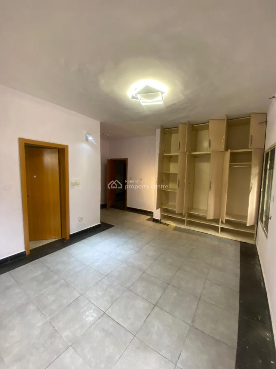 Beautiful 3bedroom in a Code Access Estate, Lekki Right, Lekki Phase 1, Lekki, Lagos, Flat / Apartment for Rent