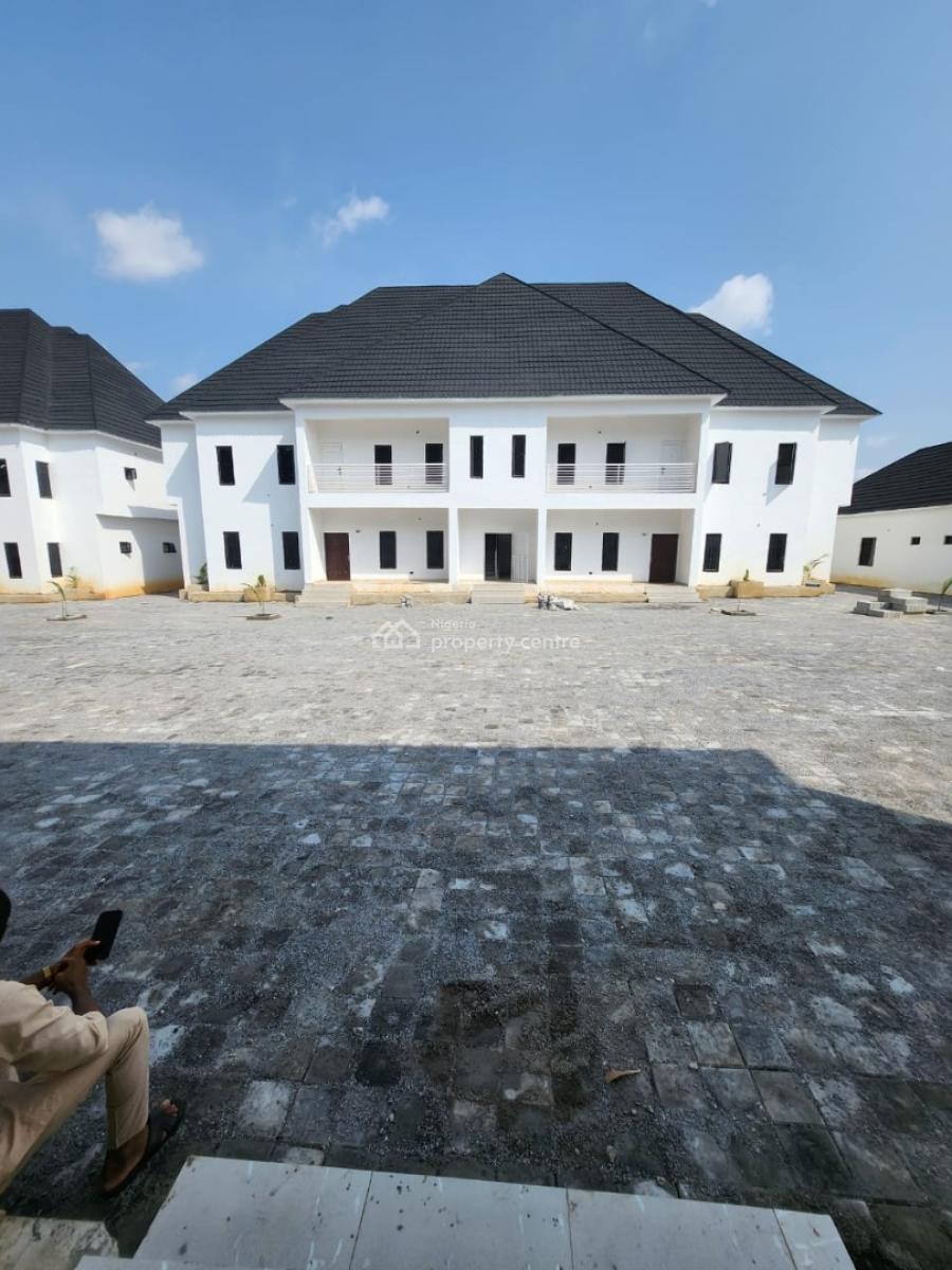 3 Bedroom Apartment, Airport Road Opposite River Park Estate, Lugbe District, Abuja, Flat / Apartment for Rent