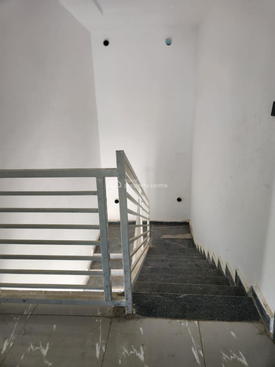 3 Bedroom Apartment, Airport Road Opposite River Park Estate, Lugbe District, Abuja, Flat / Apartment for Rent