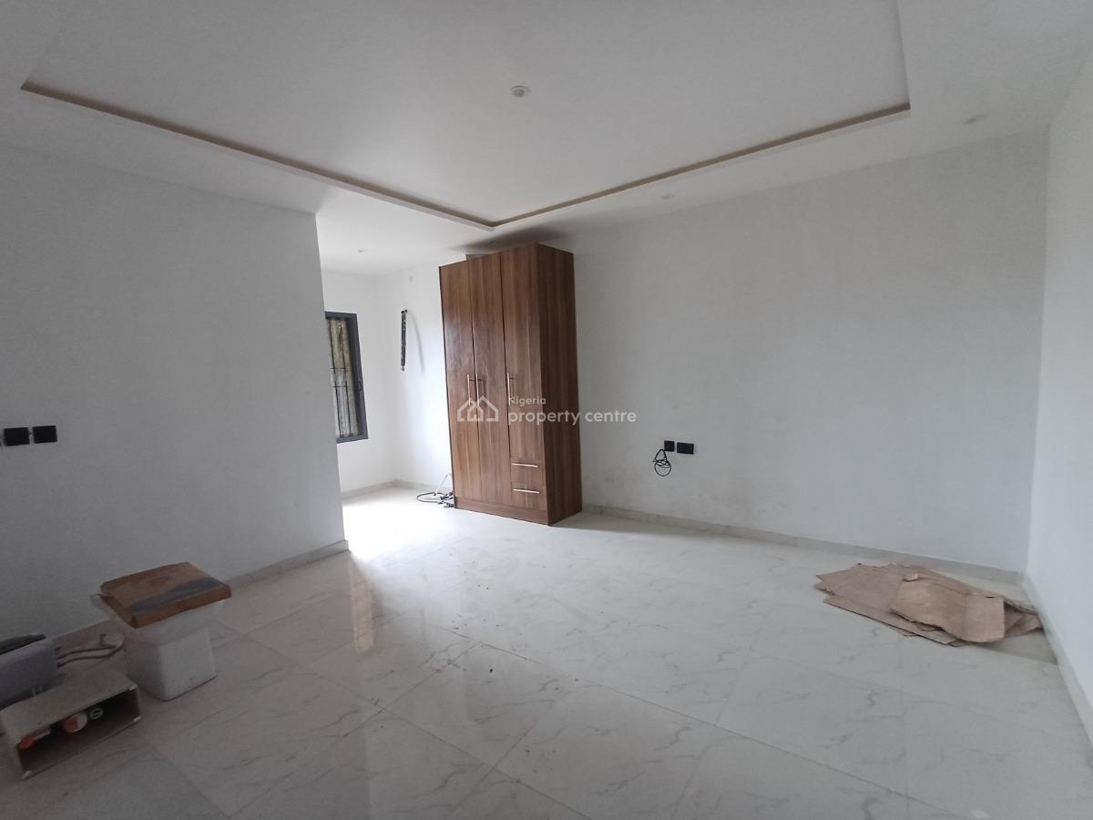 Newly Built 2bedroom Apartment, Off Admiralty Way, Lekki Phase 1, Lekki, Lagos, Flat / Apartment for Rent