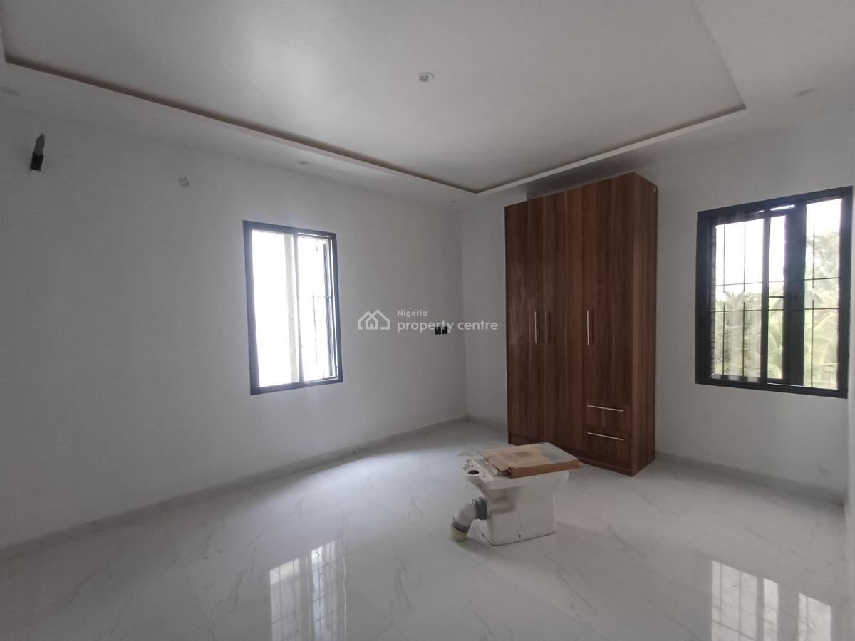 Newly Built 2bedroom Apartment, Off Admiralty Way, Lekki Phase 1, Lekki, Lagos, Flat / Apartment for Rent
