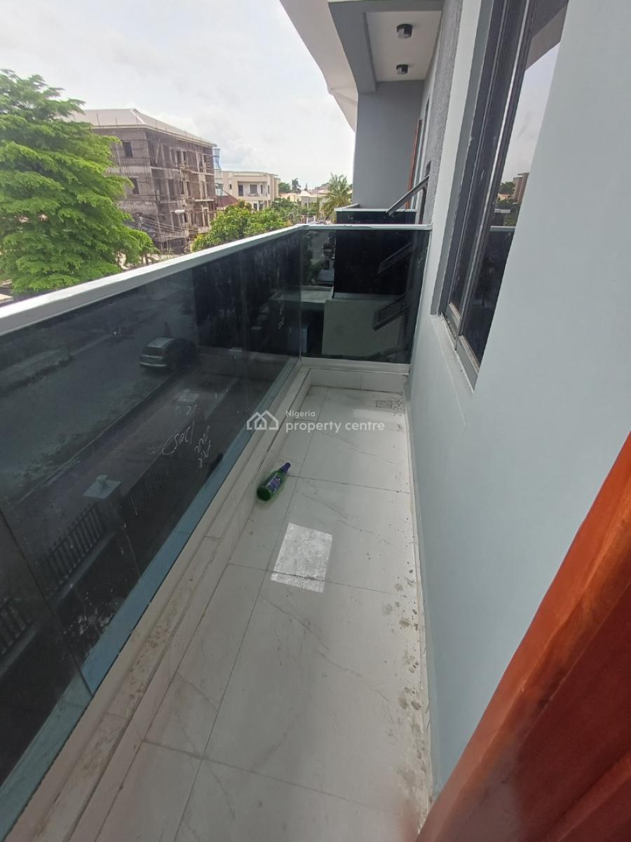 Newly Built 2bedroom Apartment, Off Admiralty Way, Lekki Phase 1, Lekki, Lagos, Flat / Apartment for Rent
