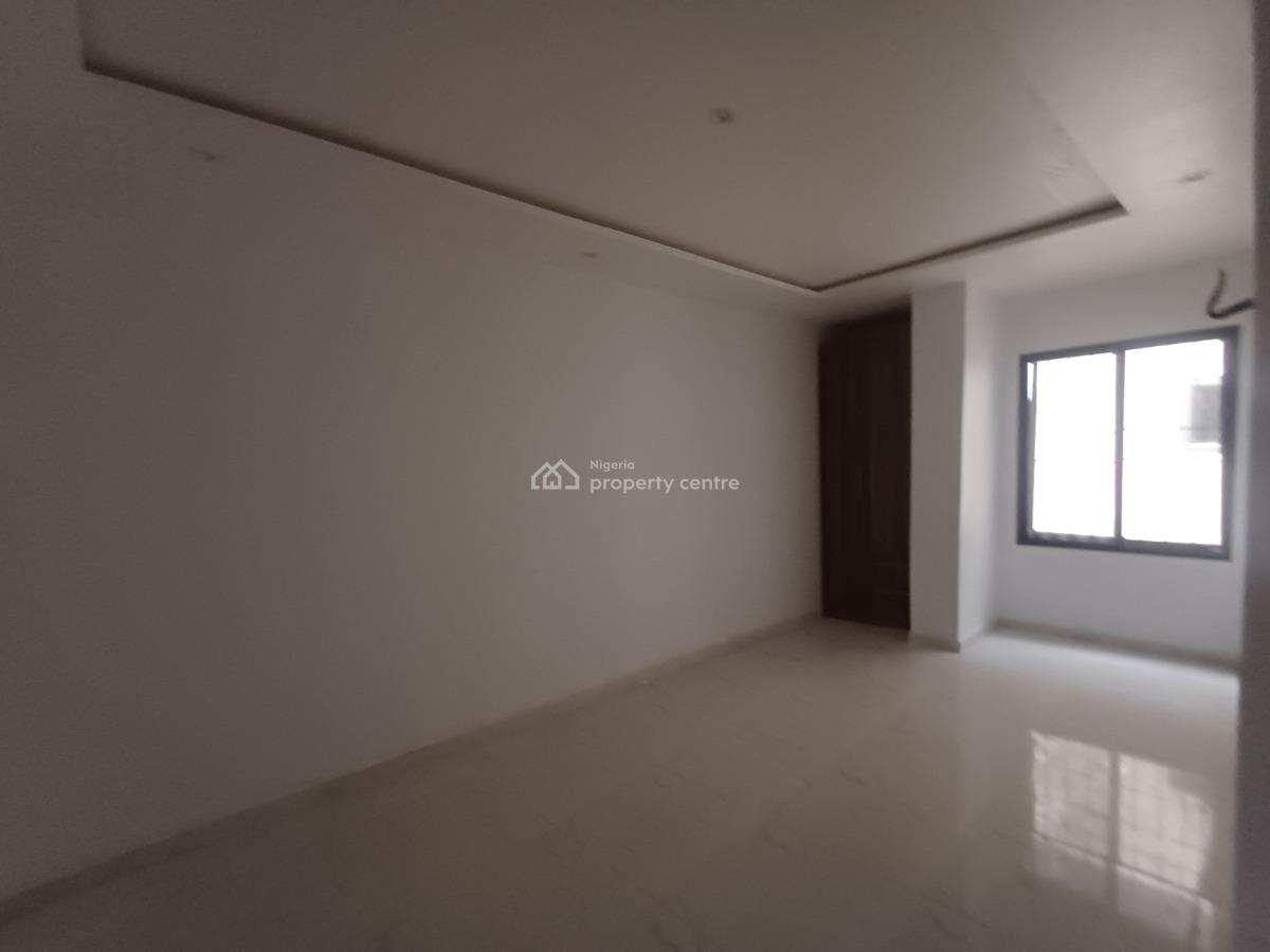 Newly Built 2bedroom Apartment, Off Admiralty Way, Lekki Phase 1, Lekki, Lagos, Flat / Apartment for Rent