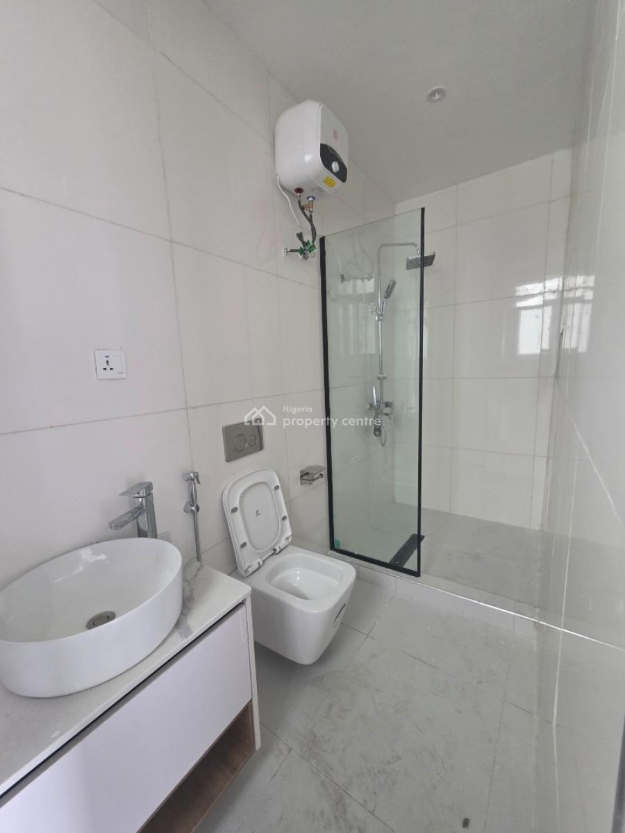 Luxury 2 Bedroom Apartment with Excellent Finishing, Seagate Estate on Spar Road, Ikate Elegushi, Lekki, Lagos, Flat / Apartment for Sale