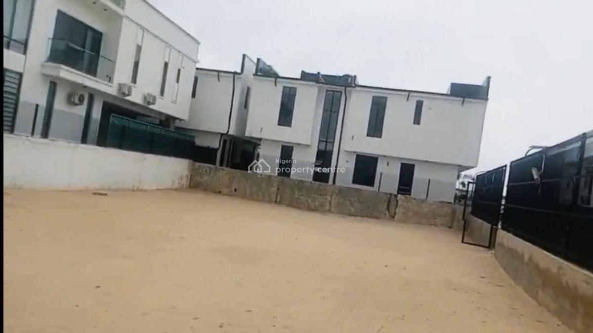 680 Square Meters Land in Hampton Court Estate, Hampton Court Estate, Alternative Route Chevron Dirve, Lekki, Lagos, Land for Sale