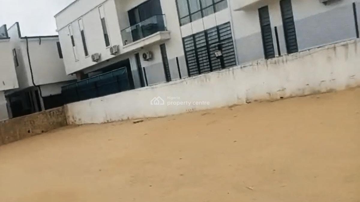 680 Square Meters Land in Hampton Court Estate, Hampton Court Estate, Alternative Route Chevron Dirve, Lekki, Lagos, Land for Sale
