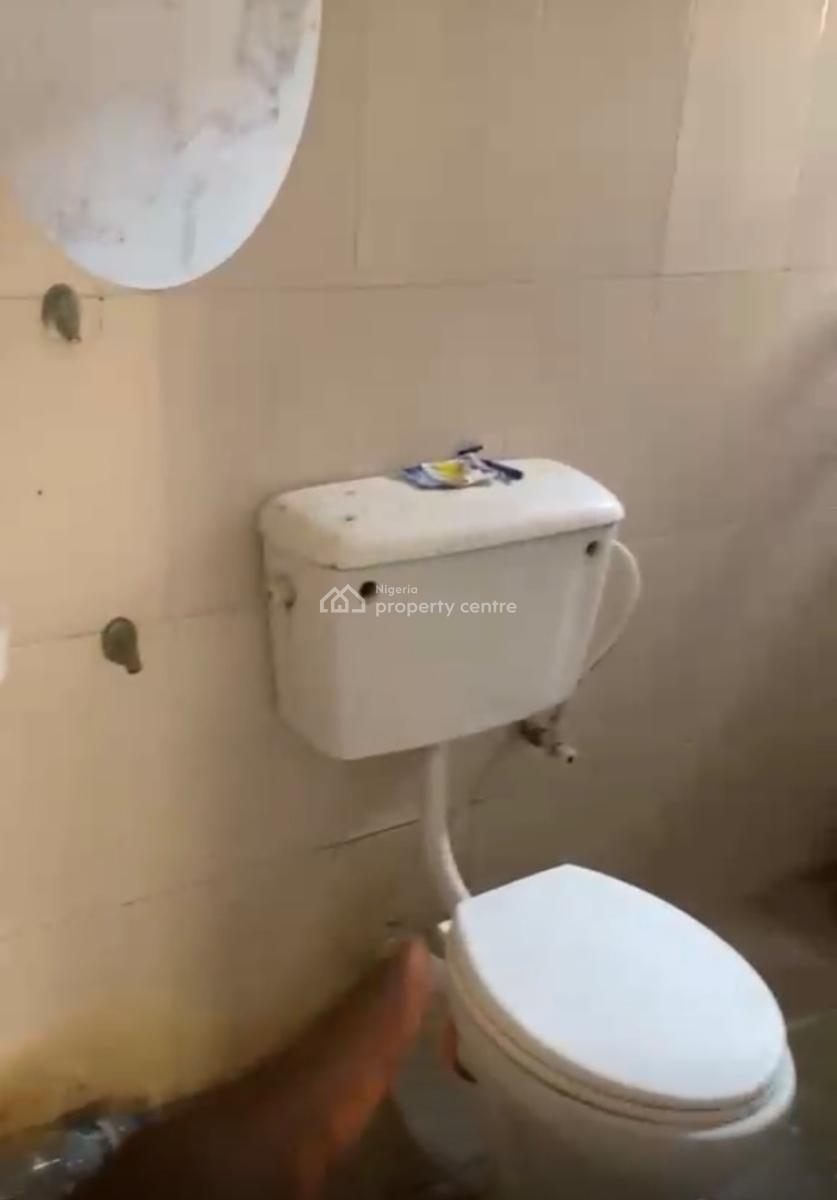 2bedroom Apartment in a Mini Estate, Salem Ikate, Ikate, Lekki, Lagos, Flat / Apartment for Rent