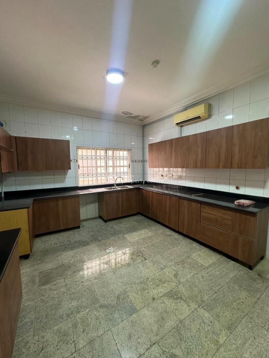 Spacious 3-bedroom Apartment with Boys Quarter, Parkview, Ikoyi, Lagos, Flat / Apartment for Sale