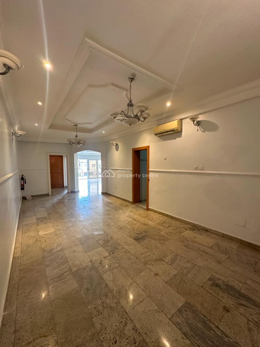 Spacious 3-bedroom Apartment with Boys Quarter, Parkview, Ikoyi, Lagos, Flat / Apartment for Sale