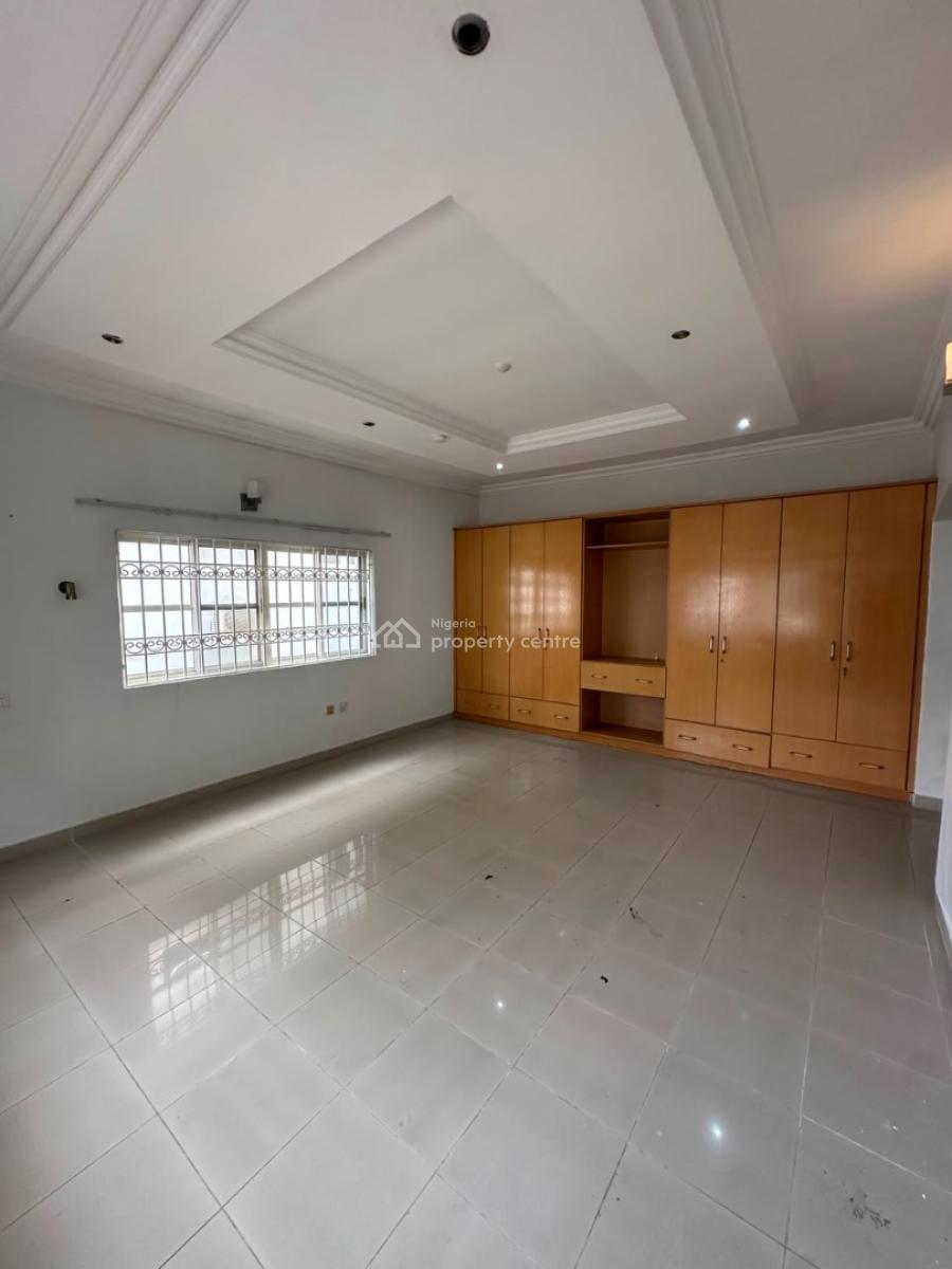 Spacious 3-bedroom Apartment with Boys Quarter, Parkview, Ikoyi, Lagos, Flat / Apartment for Sale