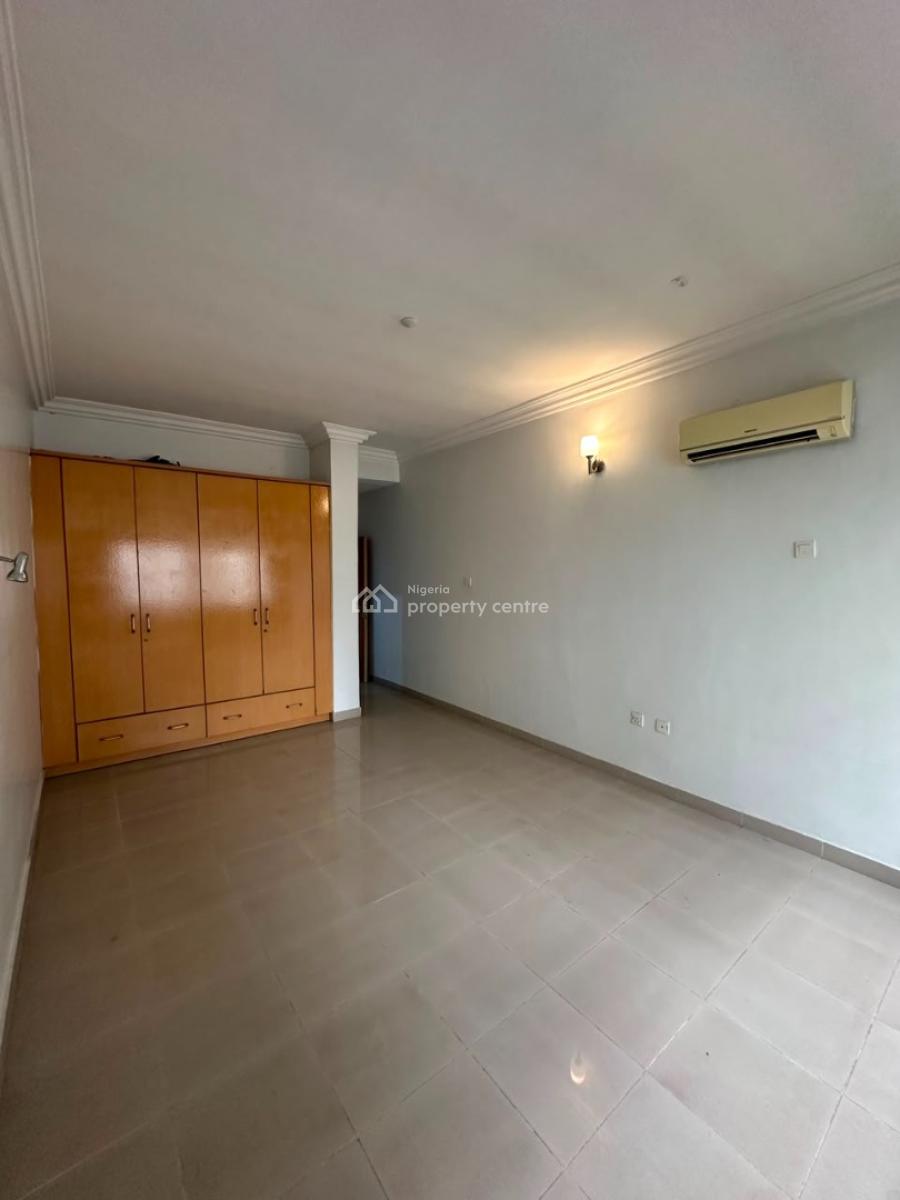 Spacious 3-bedroom Apartment with Boys Quarter, Parkview, Ikoyi, Lagos, Flat / Apartment for Sale