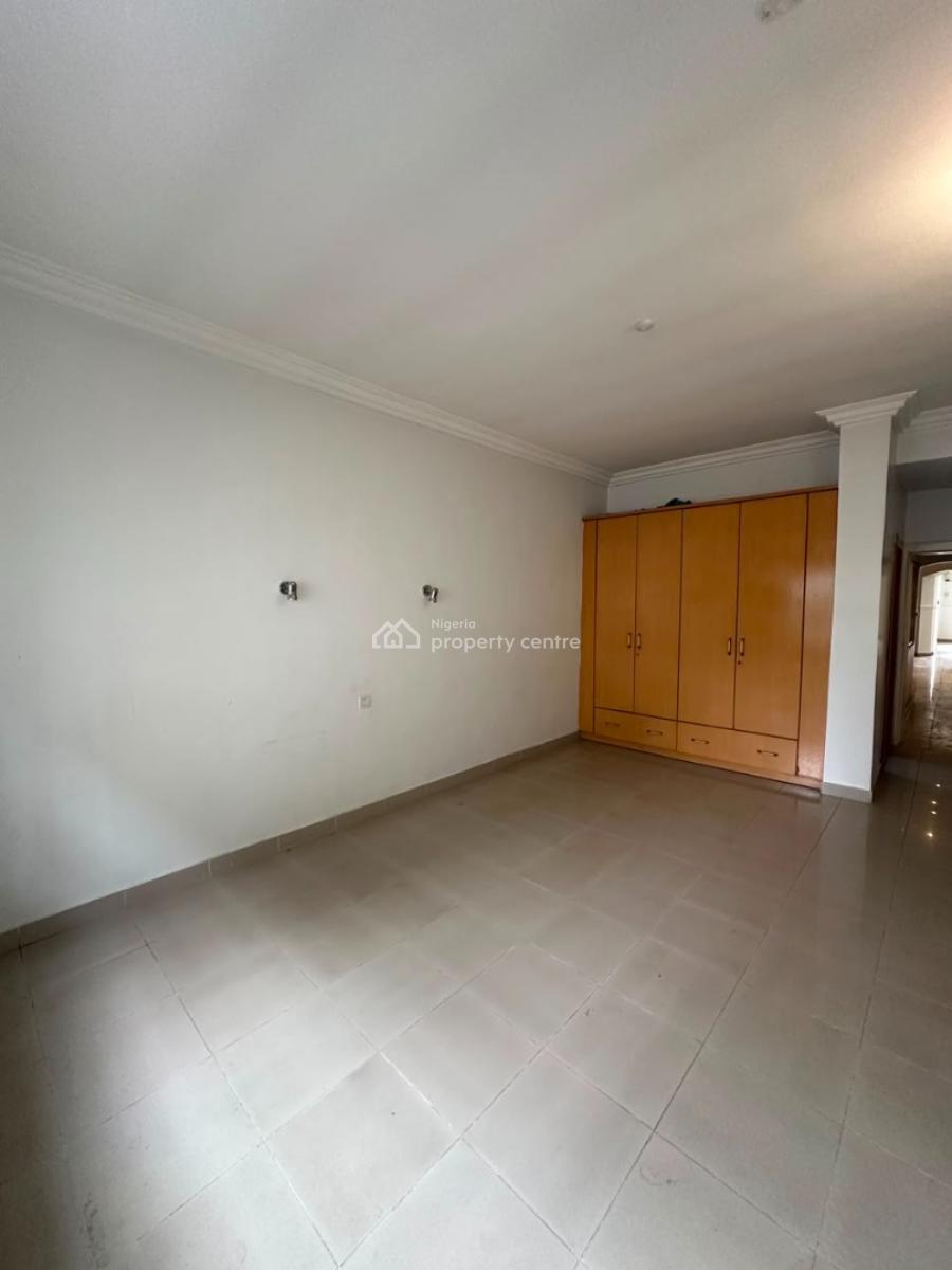 Spacious 3-bedroom Apartment with Boys Quarter, Parkview, Ikoyi, Lagos, Flat / Apartment for Sale