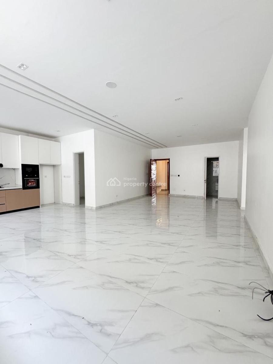 Extravagant 2 Bedroom Apartment with Pool, Gym and Elevator, Lekki Phase 1, Lekki, Lagos, Flat / Apartment for Sale