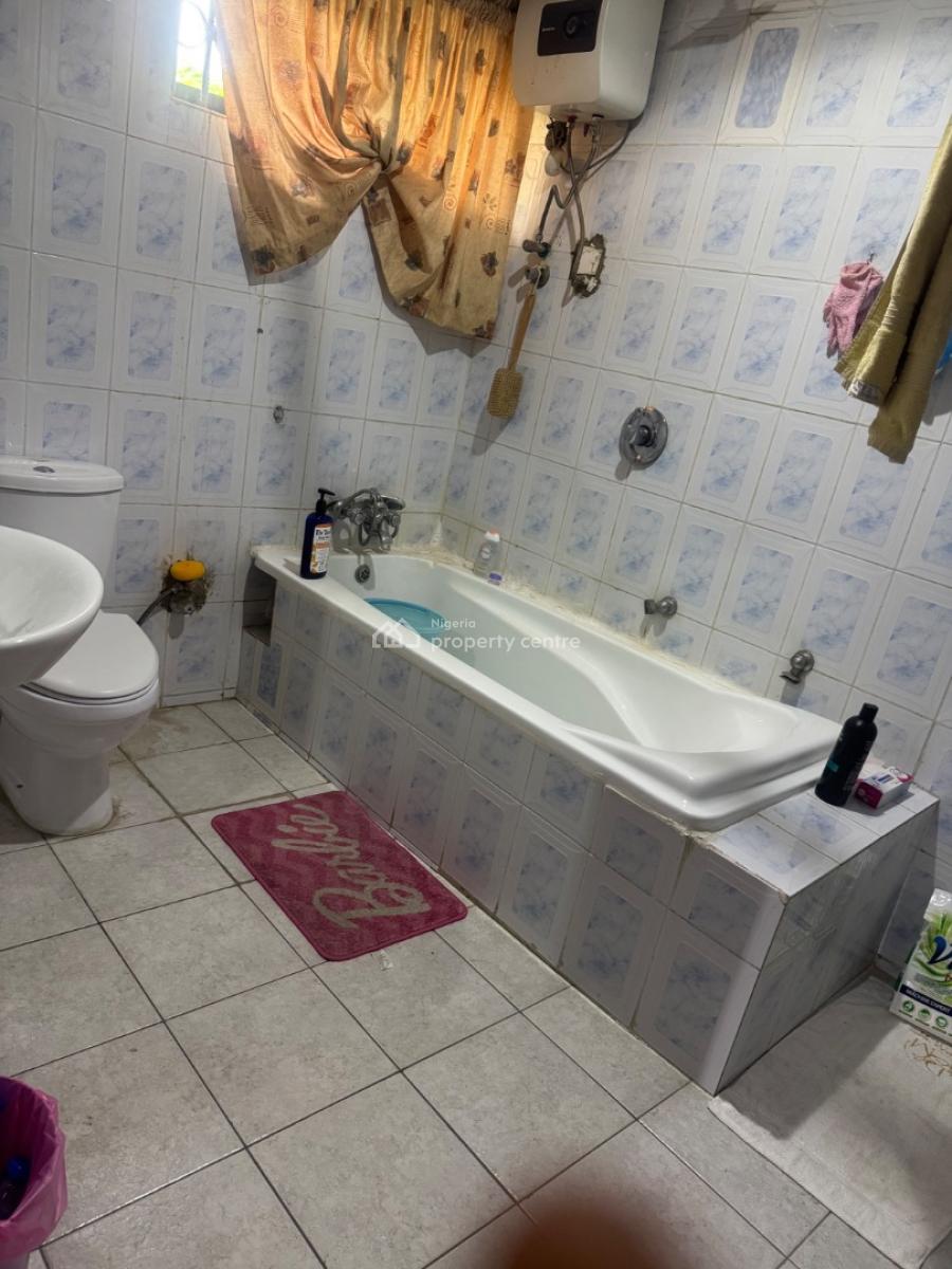 8bedroom Mansion, Gwarinpa, Abuja, Detached Duplex for Sale