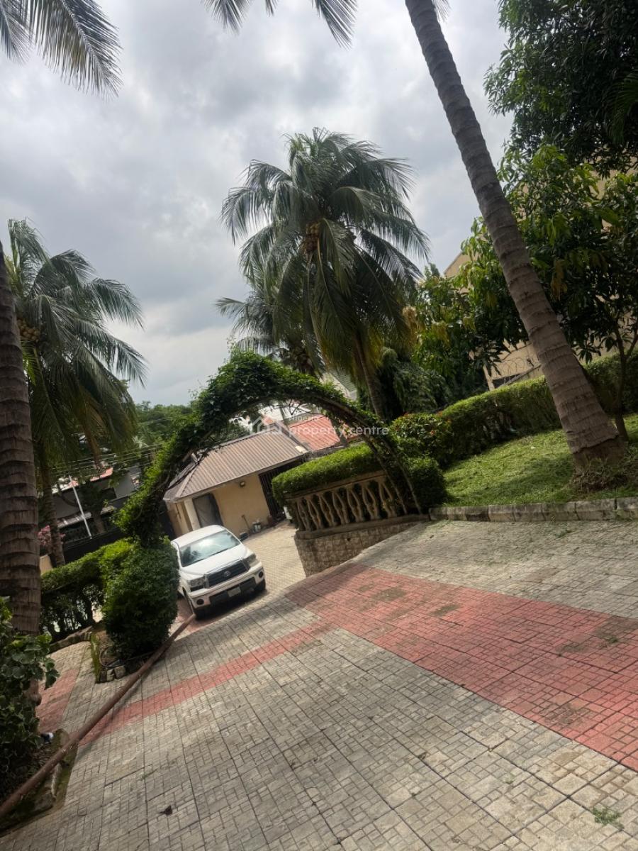 8bedroom Mansion, Gwarinpa, Abuja, Detached Duplex for Sale