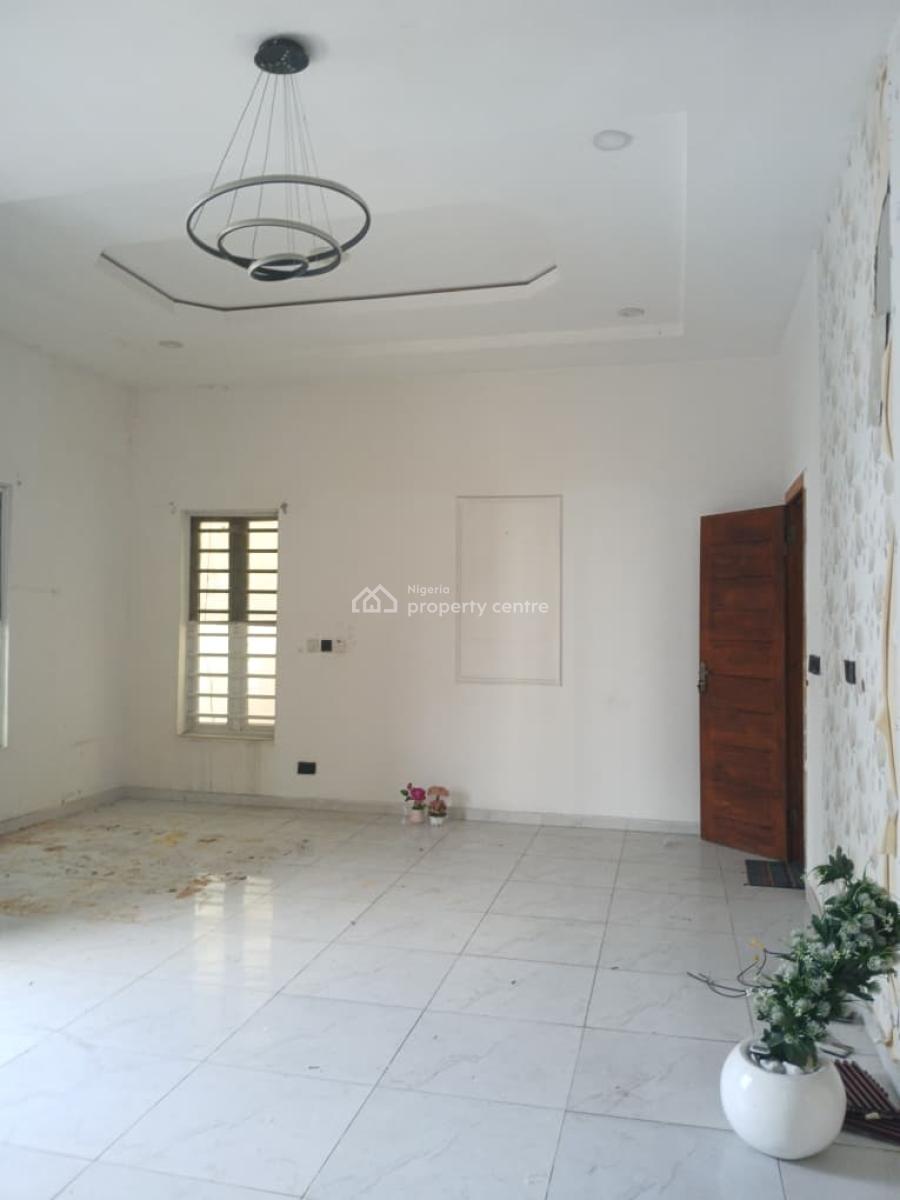 5 Bedroom Fully Detached Duplex with 2 Rooms Bq, Ologolo, Lekki, Lagos, Detached Duplex for Rent