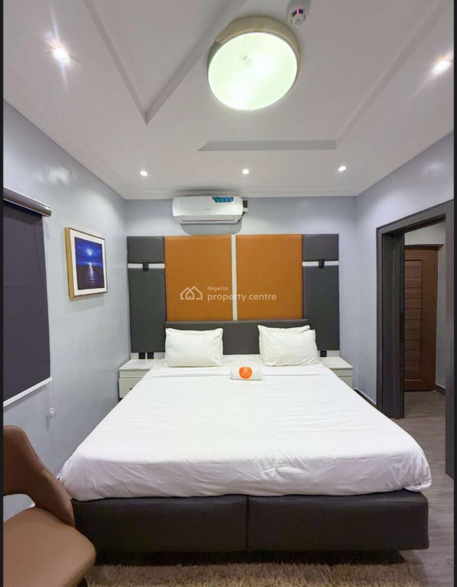 Exclusive 4-bedroom House  with Top Amenities, Ikate, Lekki, Lagos, Detached Bungalow Short Let