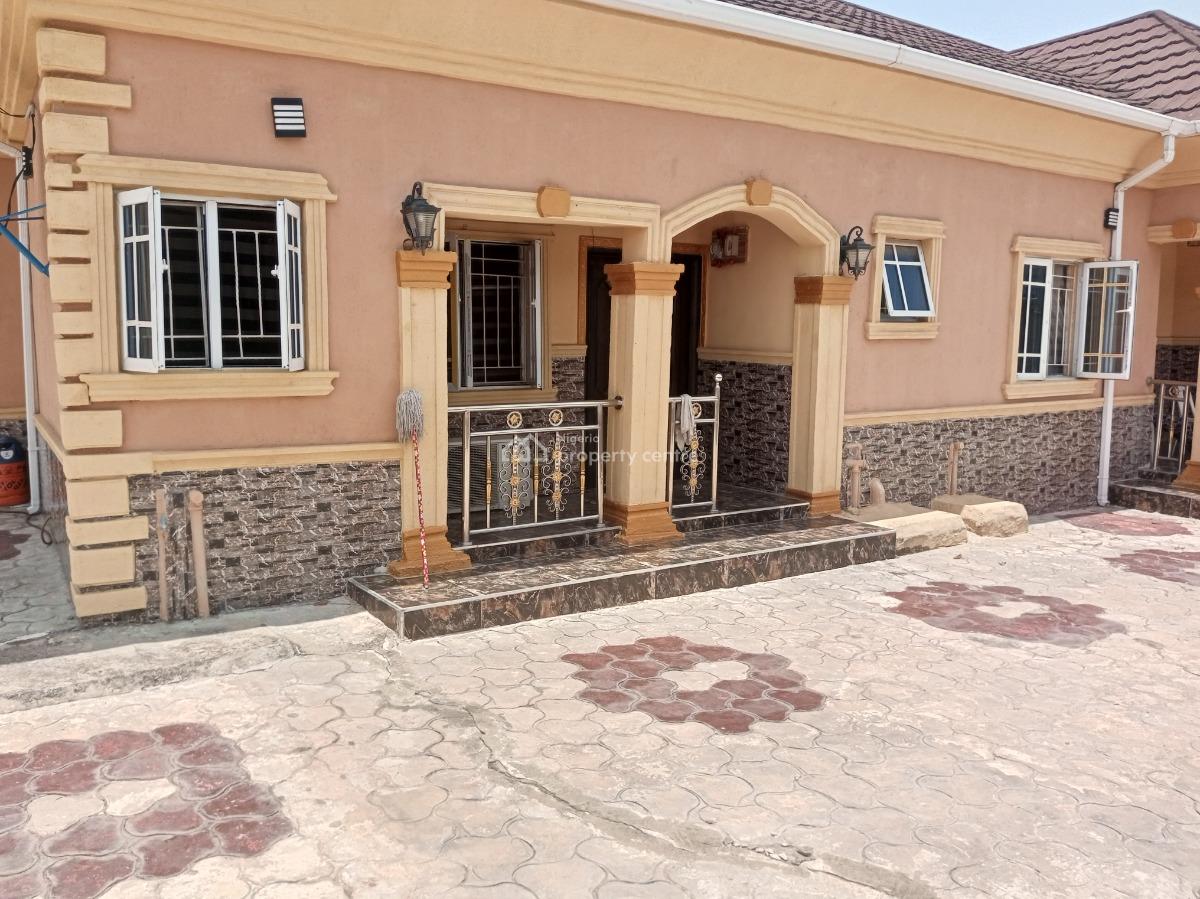 Nice Blocks of Flat, Awobo Estate,igbogbo Ikorodu, Ikorodu, Lagos, Block of Flats for Sale