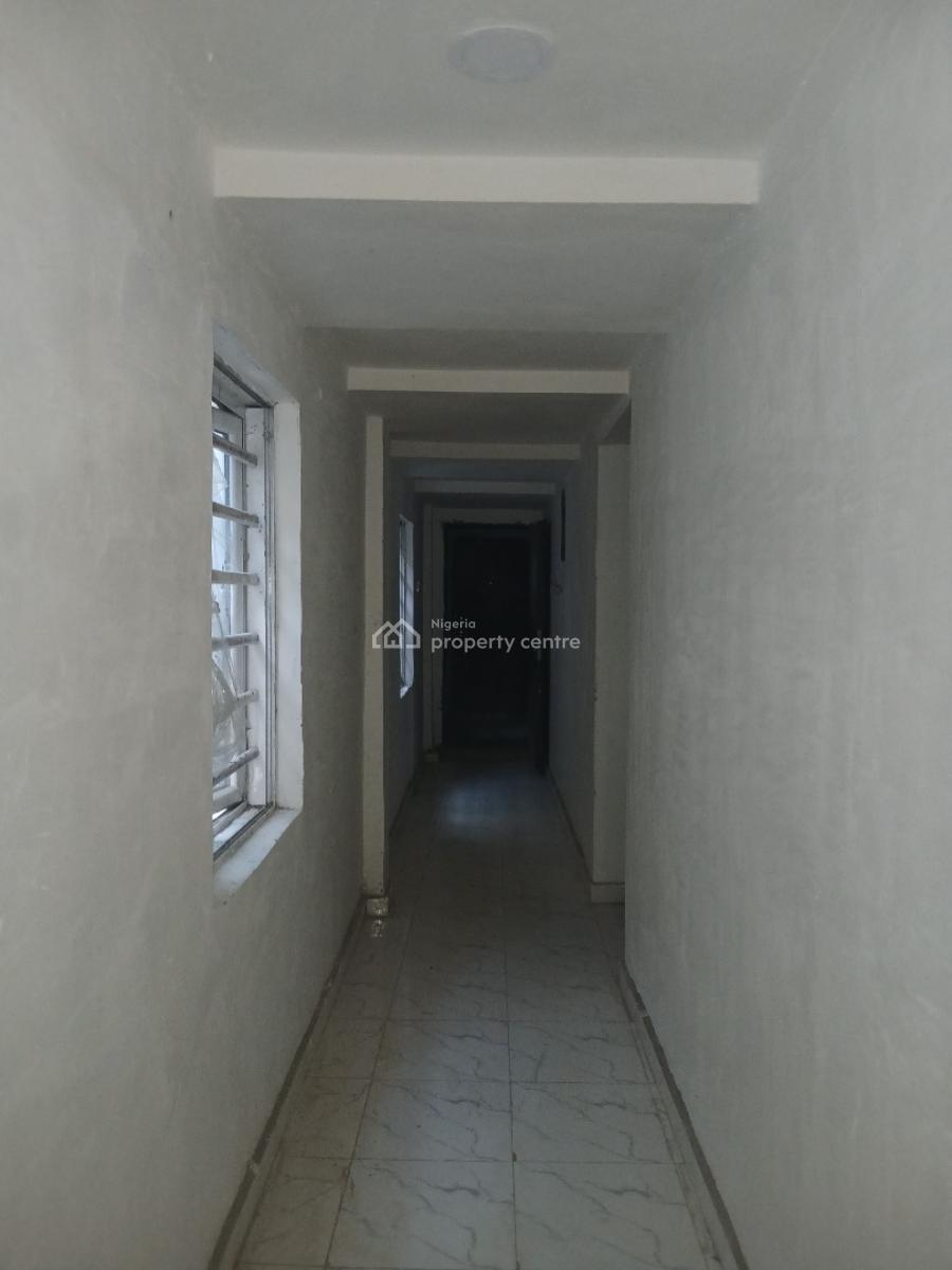 Lovely Fine 2 Bedroom, Yaba, Lagos, Flat / Apartment for Rent
