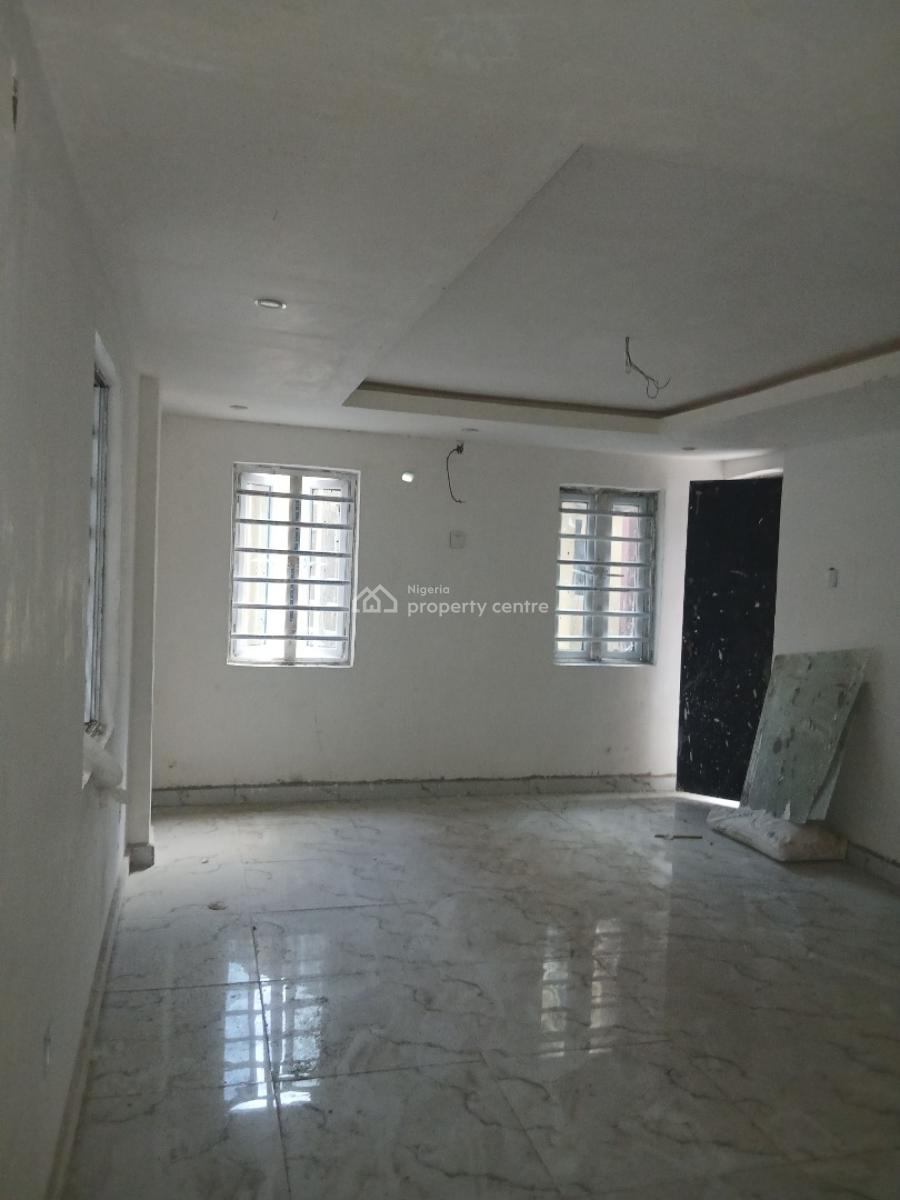 Lovely Fine 2 Bedroom, Yaba, Lagos, Flat / Apartment for Rent