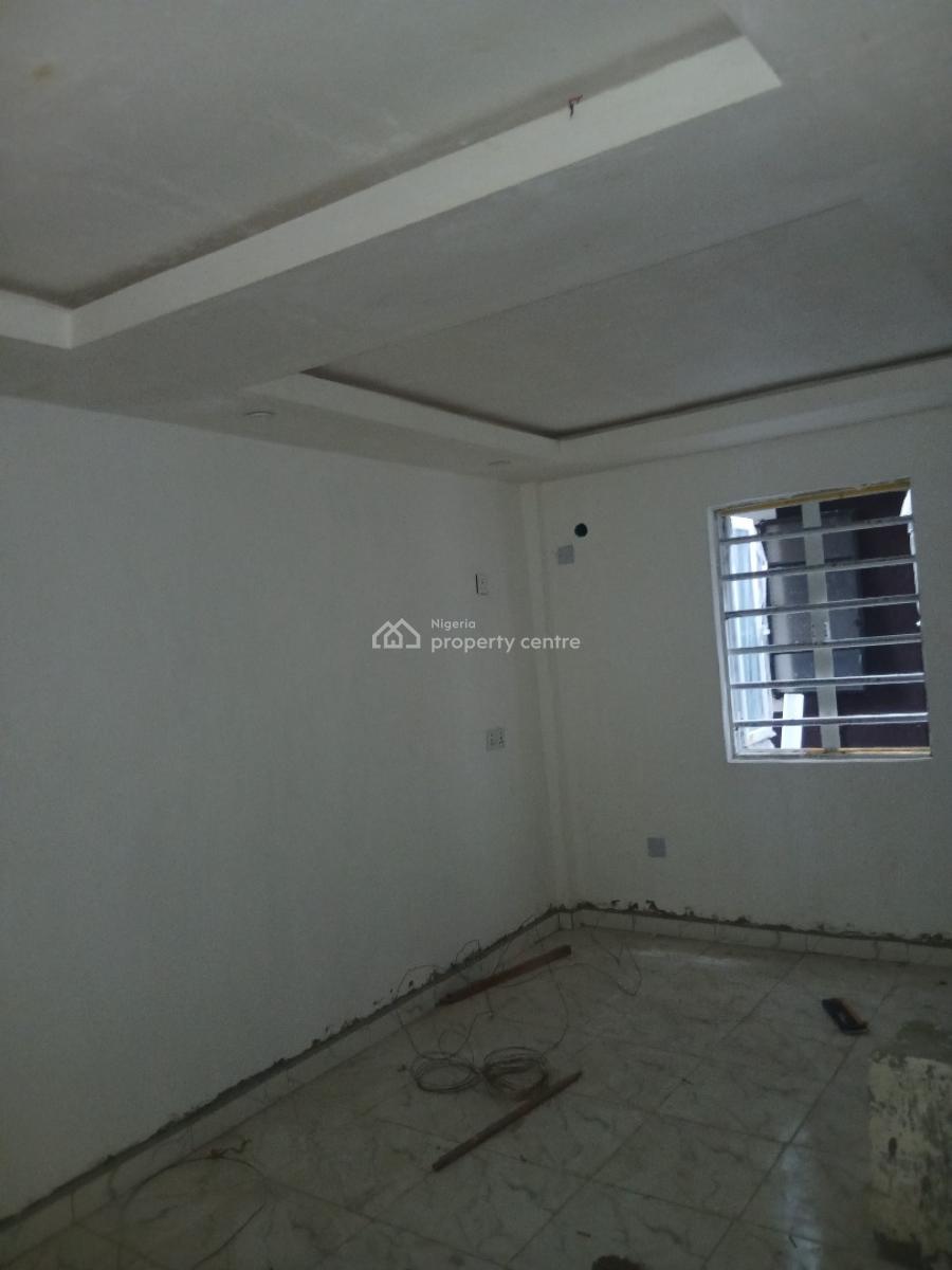 Lovely Fine 2 Bedroom, Yaba, Lagos, Flat / Apartment for Rent