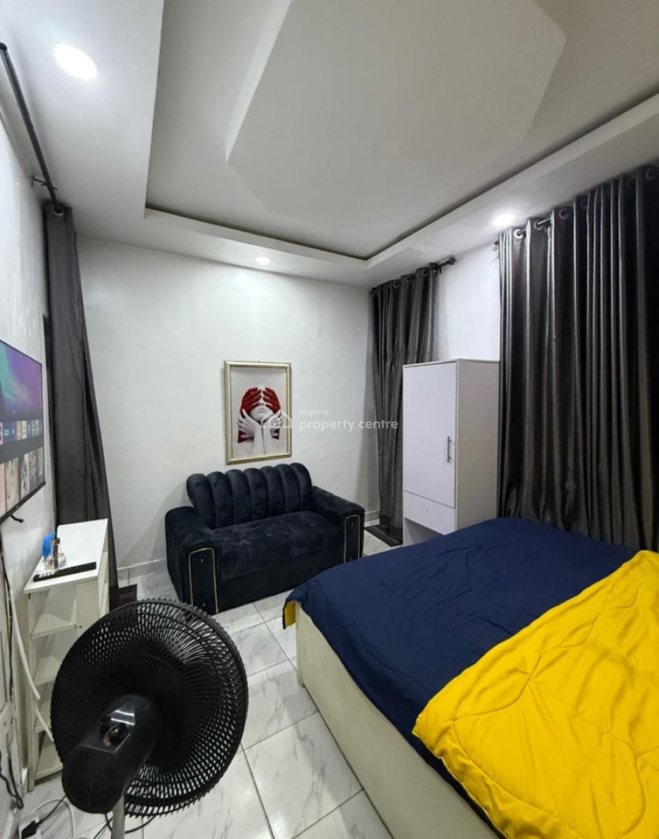 Stylish Studio Apartment in a Peaceful Neighborhood, Ilasan, Lekki, Lagos, Flat / Apartment Short Let