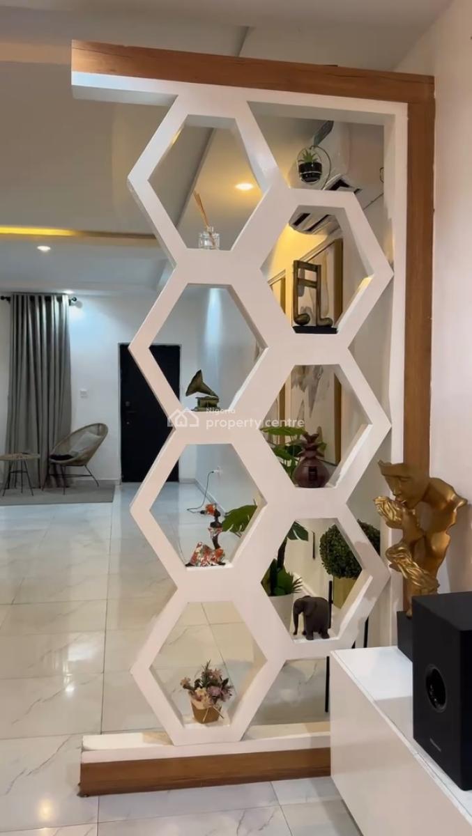 Spacious 2 Bedroom Apartments with Ps5 and Washing Machine, Lekki Phase 1, Lekki, Lagos, Flat / Apartment Short Let