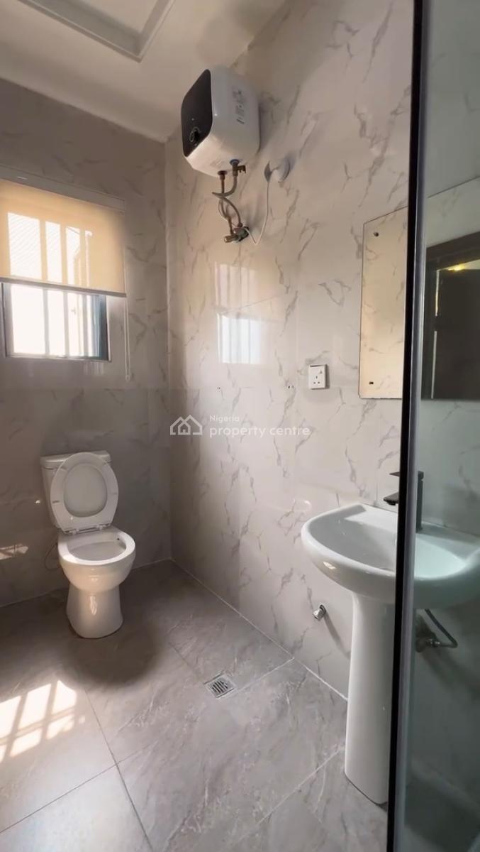 Spacious 2 Bedroom Apartments with Ps5 and Washing Machine, Lekki Phase 1, Lekki, Lagos, Flat / Apartment Short Let